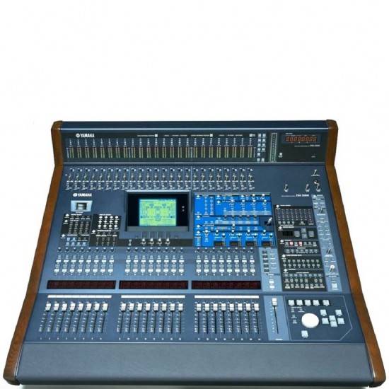 Used, Second hand Yamaha Pro Audio DM2000 V2 